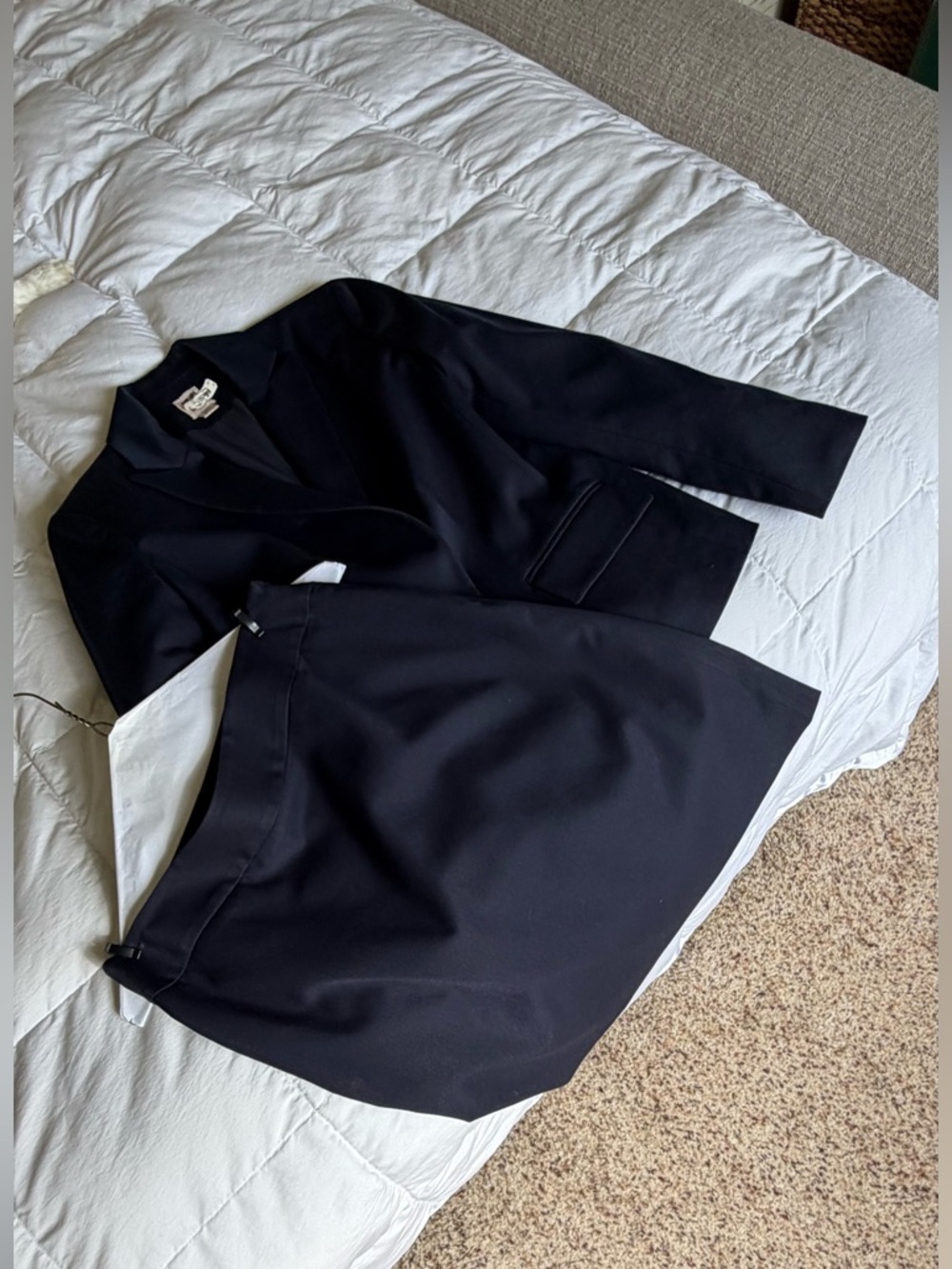 Women”s Blue Single-Button Suit